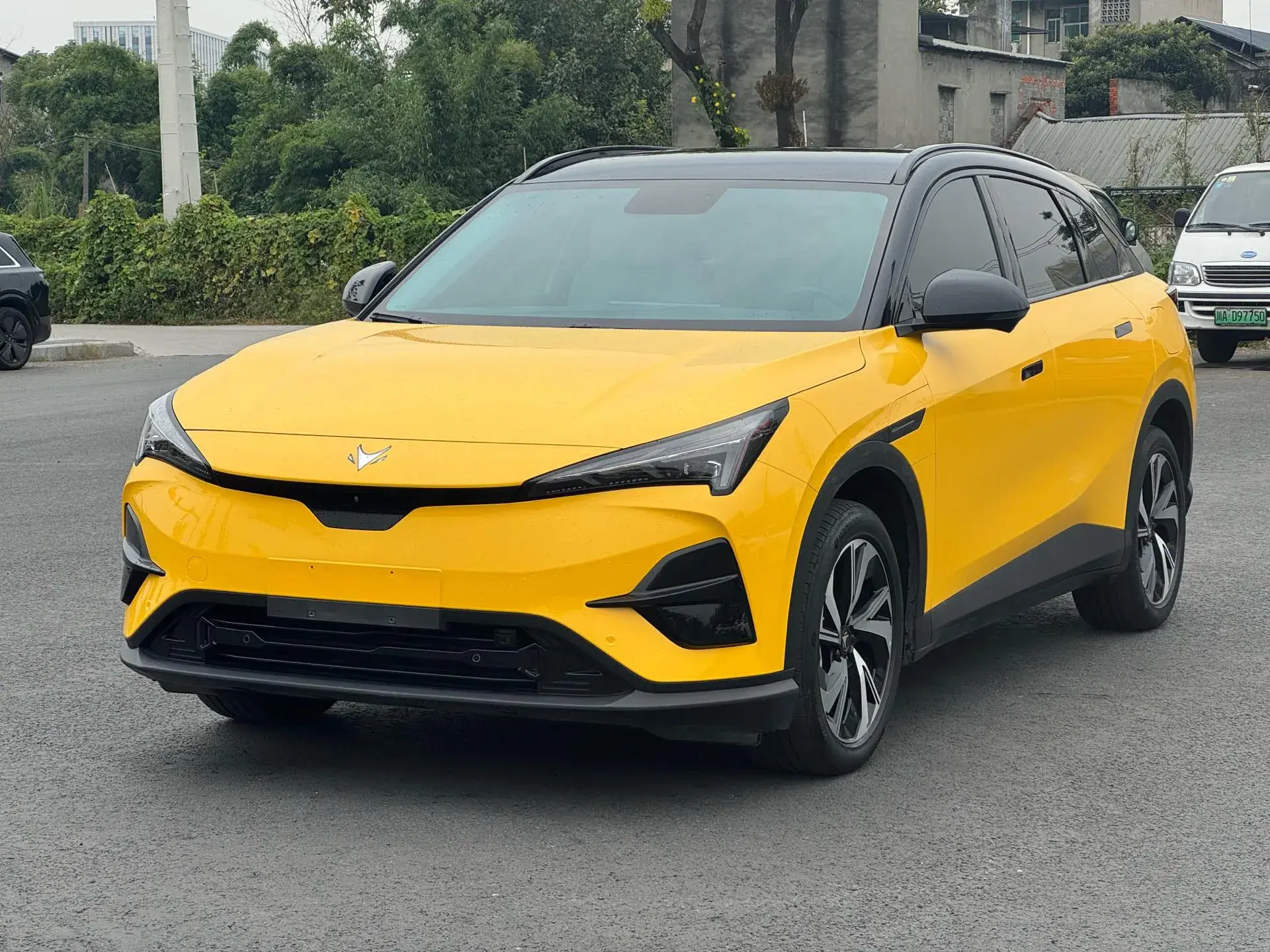 2024 ARCFOX ΑT5 view 1