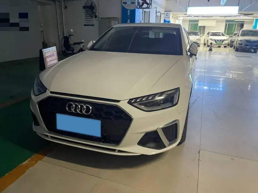 2020 AUDI A4L thumbnail 2