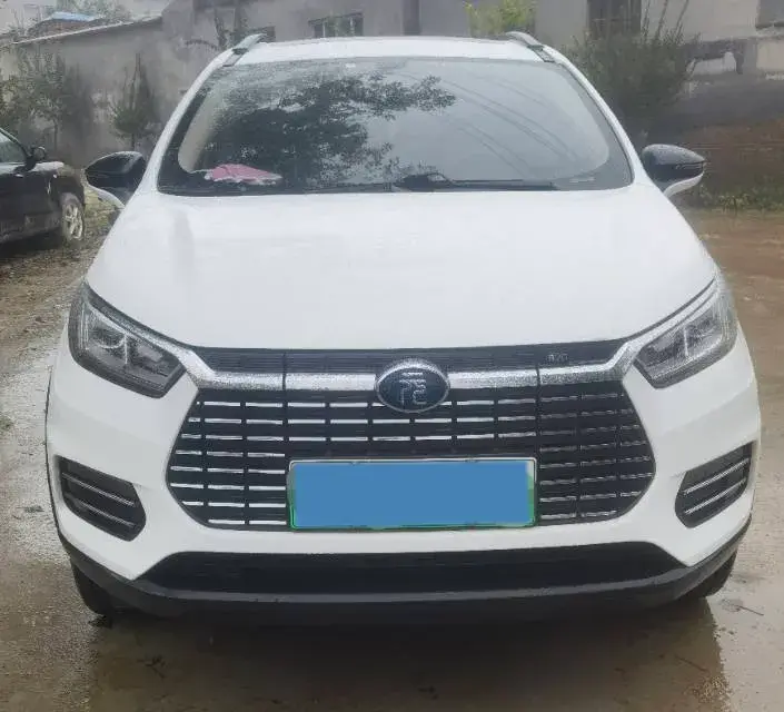 2018 BYD YUAN thumbnail 2