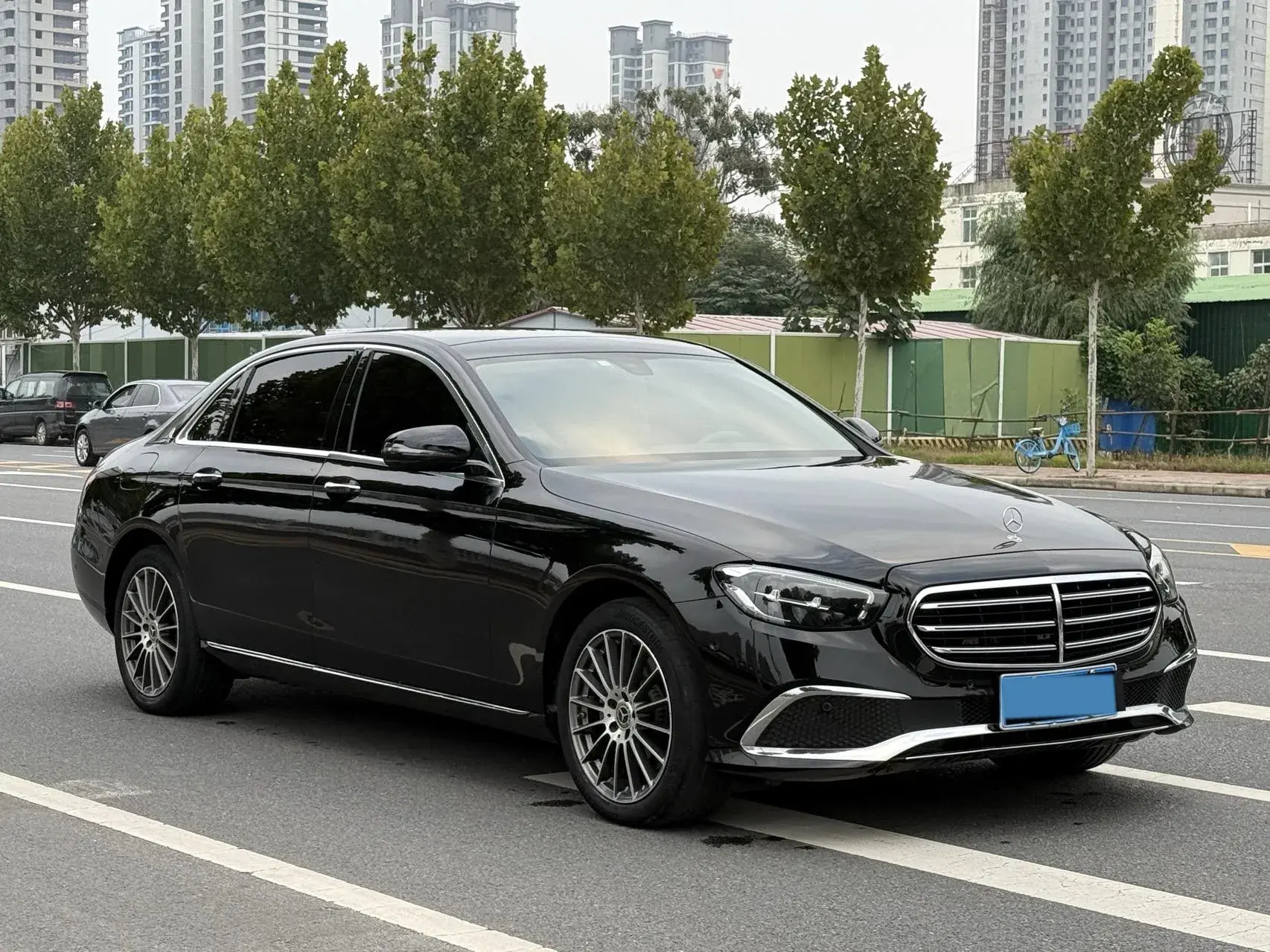 2021 MERCEDES-BENZ E thumbnail 3