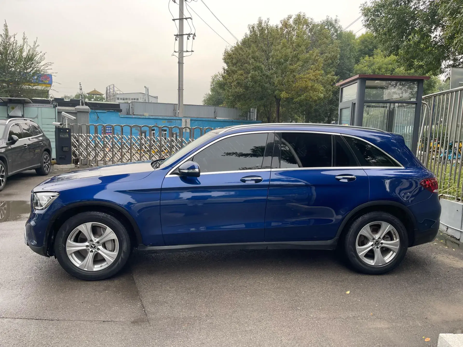 2020 MERCEDES-BENZ GLC thumbnail 3