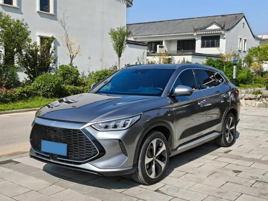 2022 BYD SONG view 1