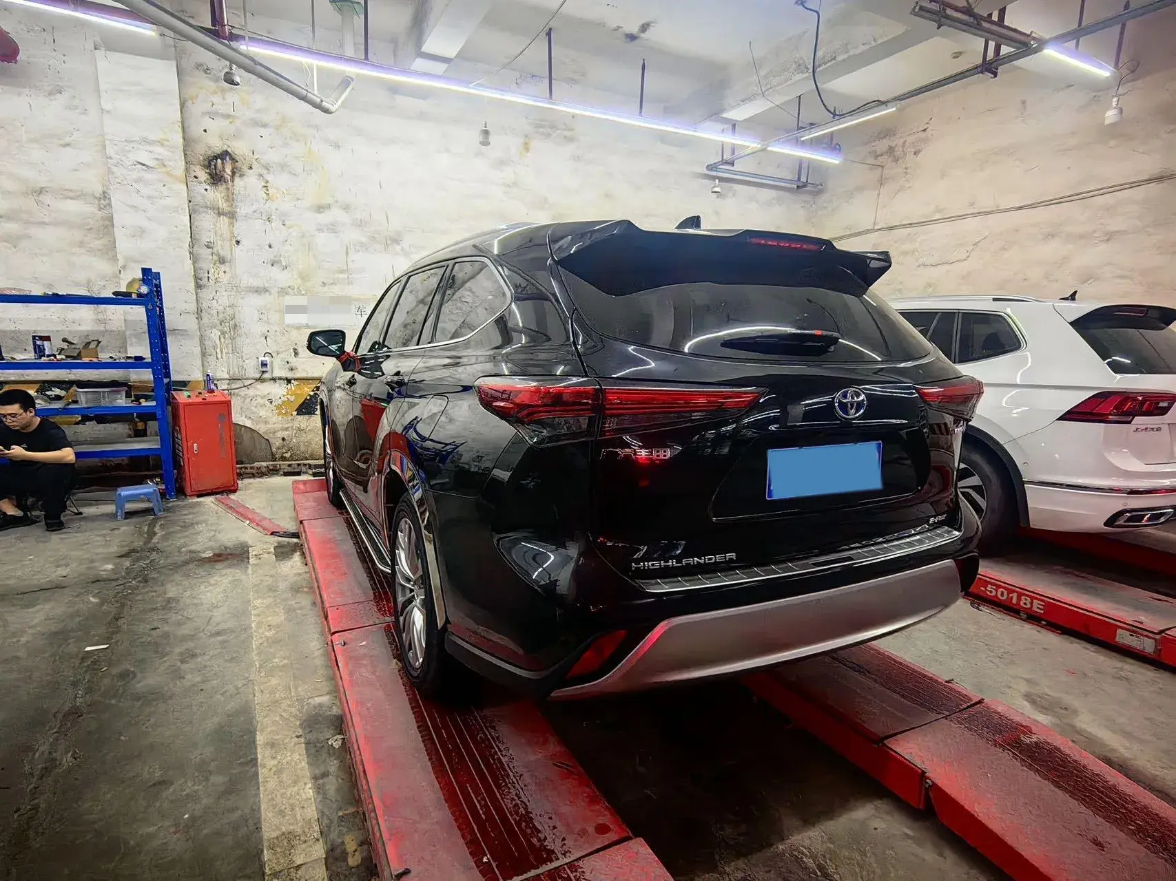 2022 TOYOTA HIGHLANDER thumbnail 3