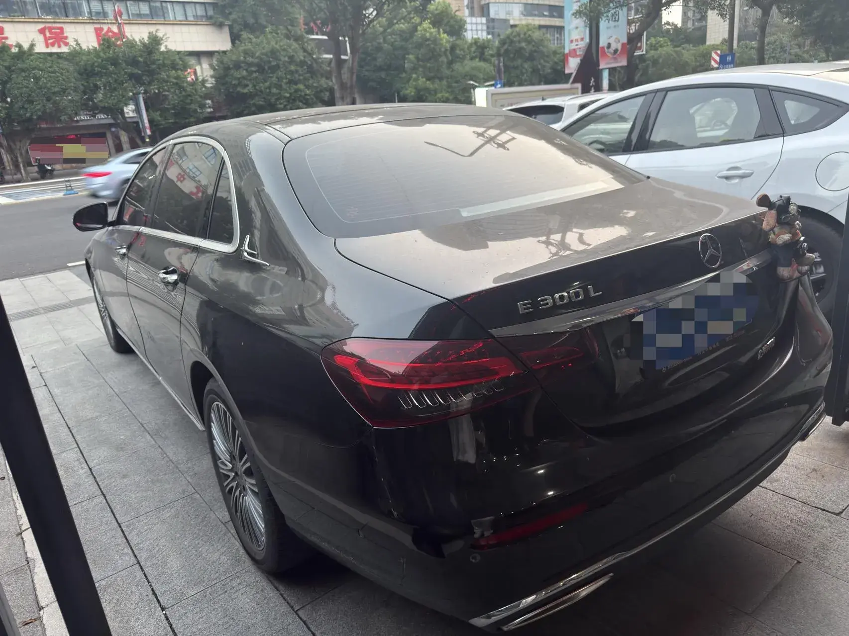 2021 MERCEDES-BENZ E thumbnail 4