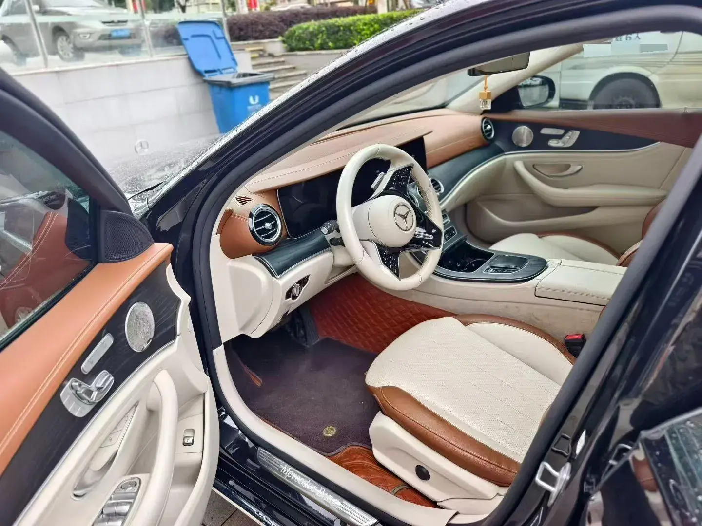 2023 MERCEDES-BENZ E thumbnail 4