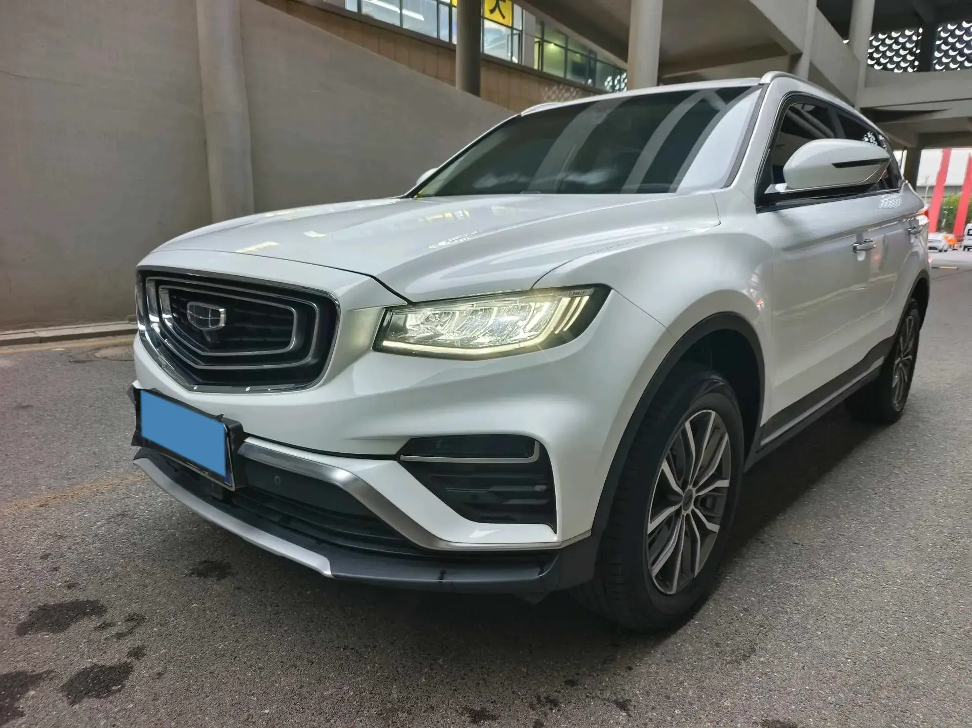 2020 GEELY AZKARRA view 1