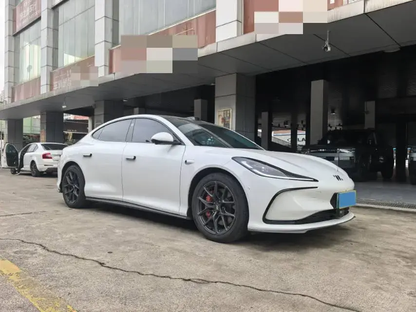 2024 IM L6 thumbnail 2