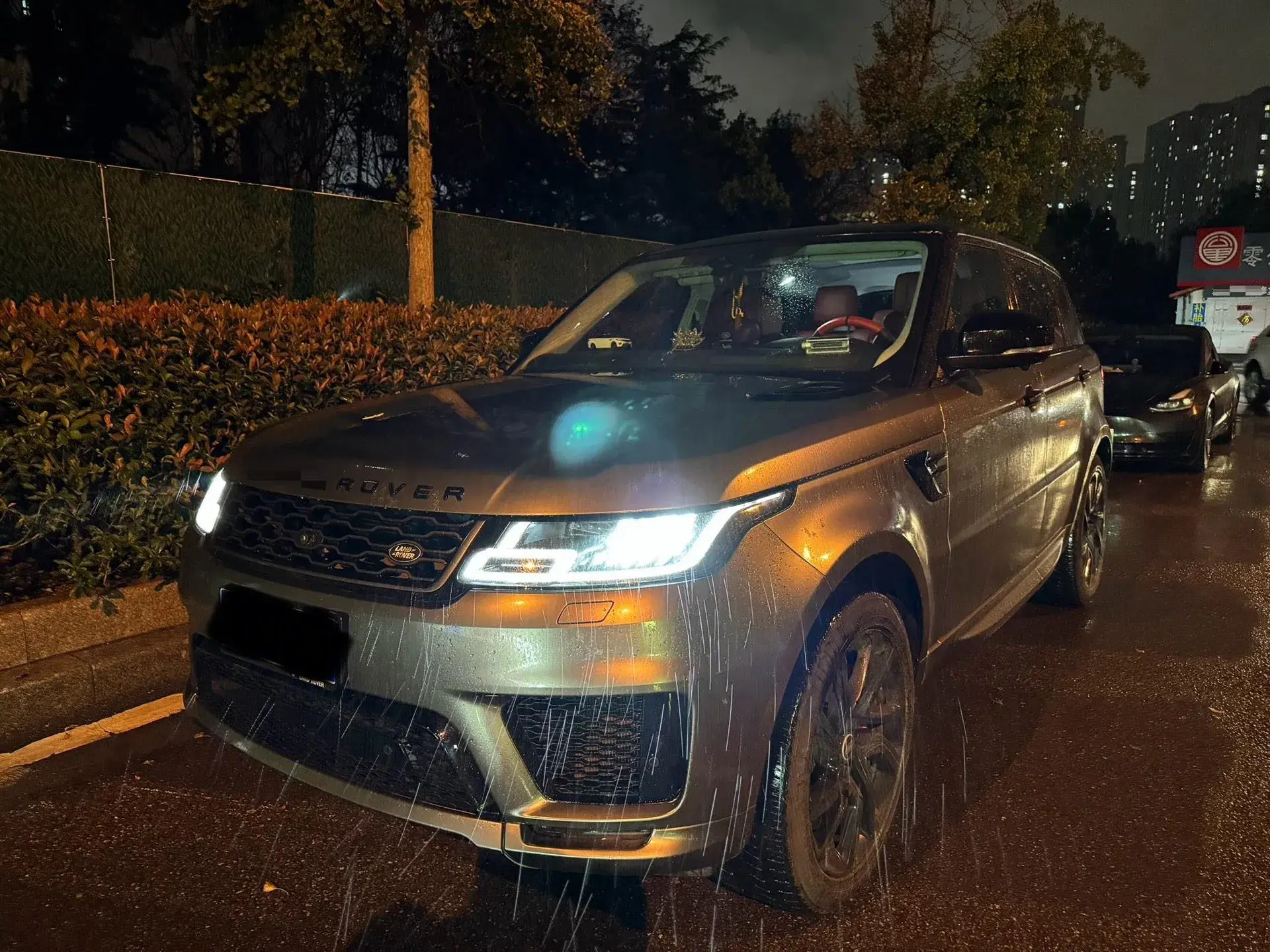 2018 LAND ROVER view 1