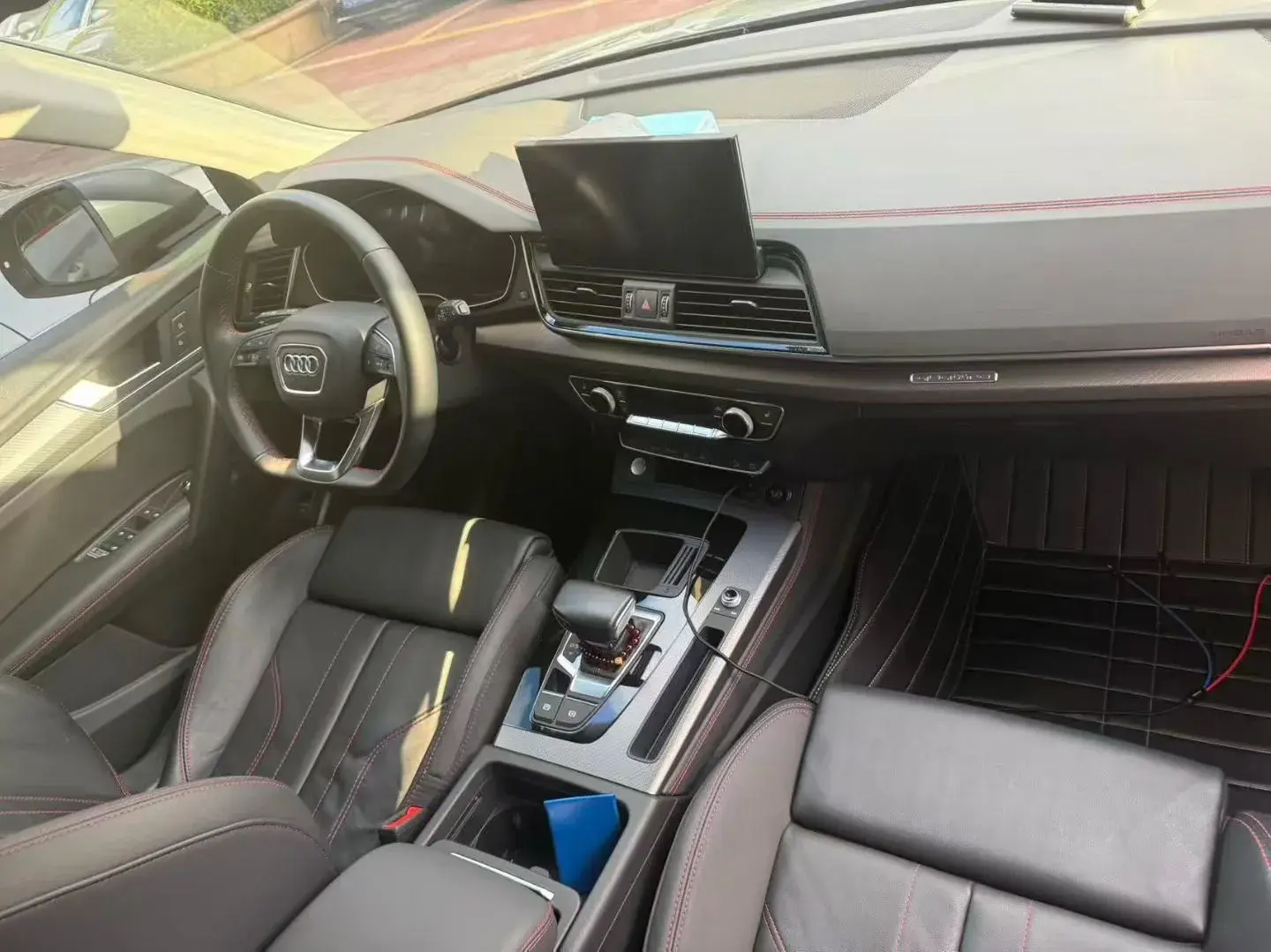 2022 AUDI Q5L thumbnail 3