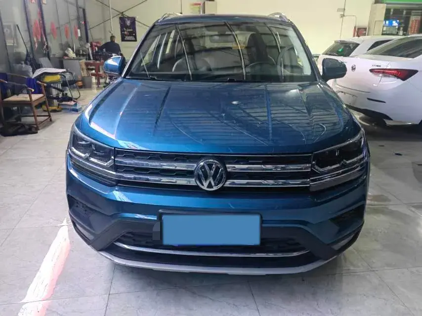 2019 VOLKSWAGEN THARU thumbnail 2