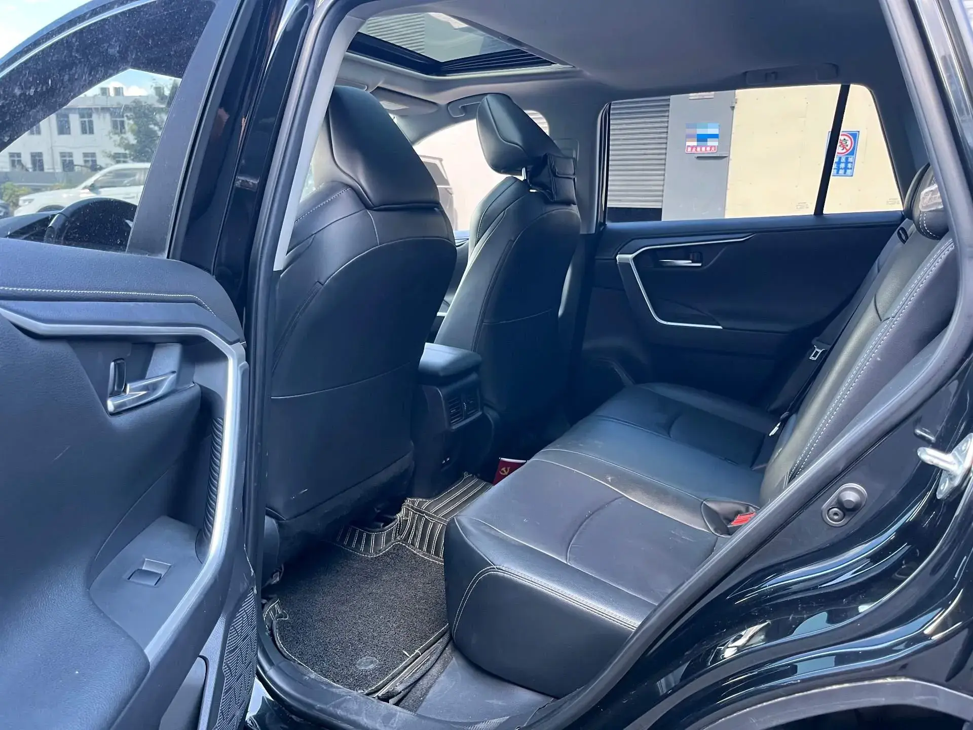 2021 TOYOTA WILDLANDER thumbnail 4