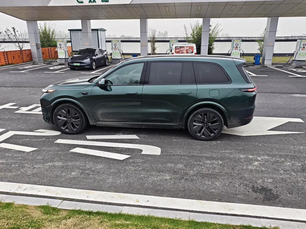 2022 LI L9 thumbnail 4