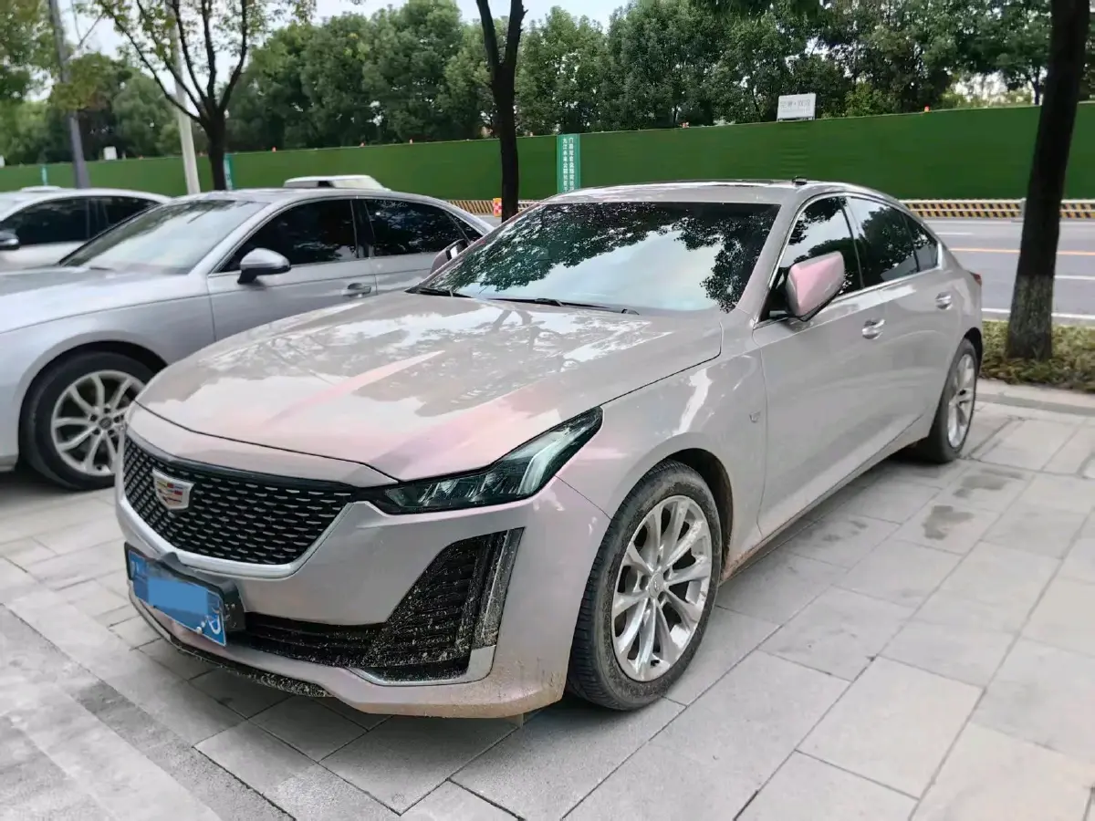 2021 Cadillac CT5 2.0T 237HP L4 10AT