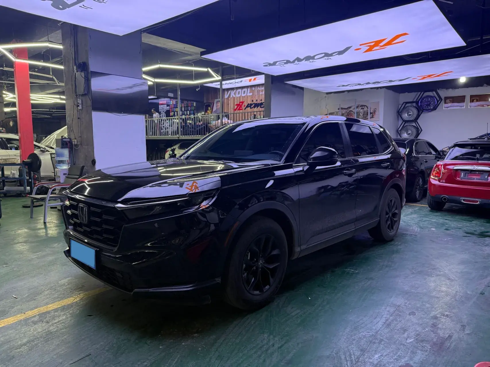 2024 HONDA CR-V view 1