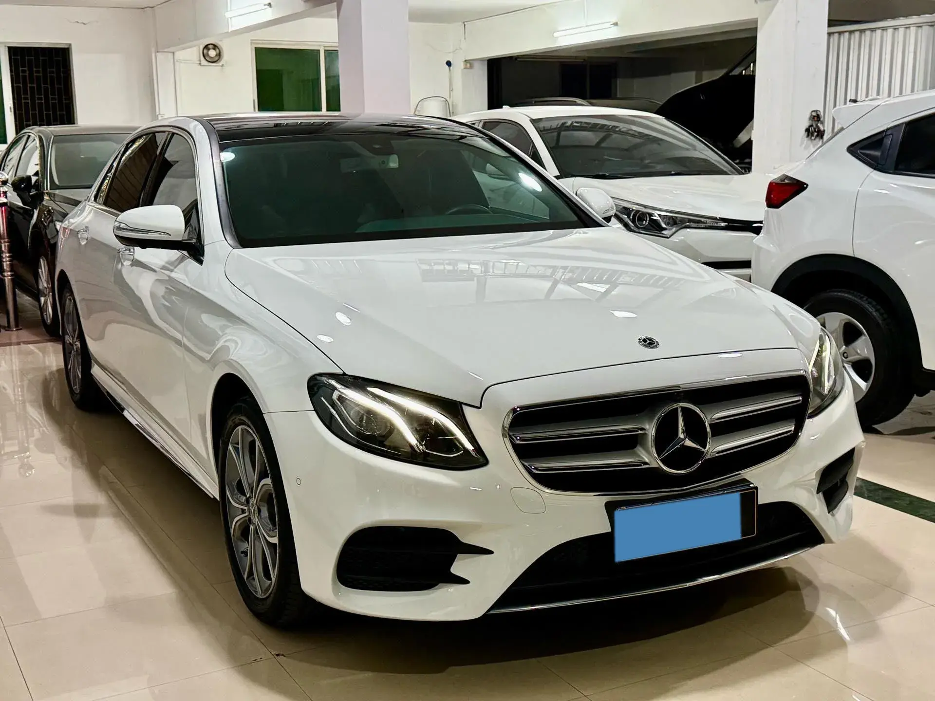 2020 MERCEDES-BENZ E thumbnail 2