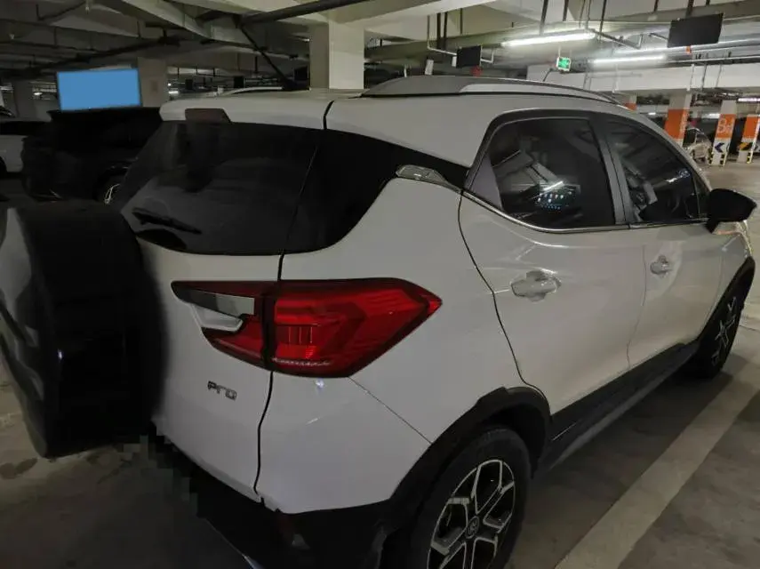 2021 BYD YUAN thumbnail 2