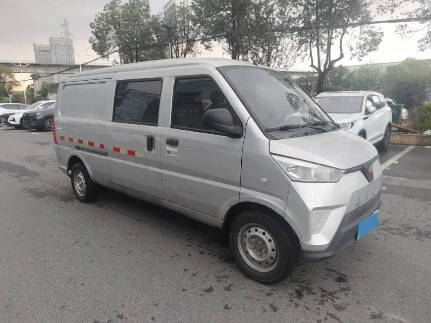 2020 WULING EV50 thumbnail 3
