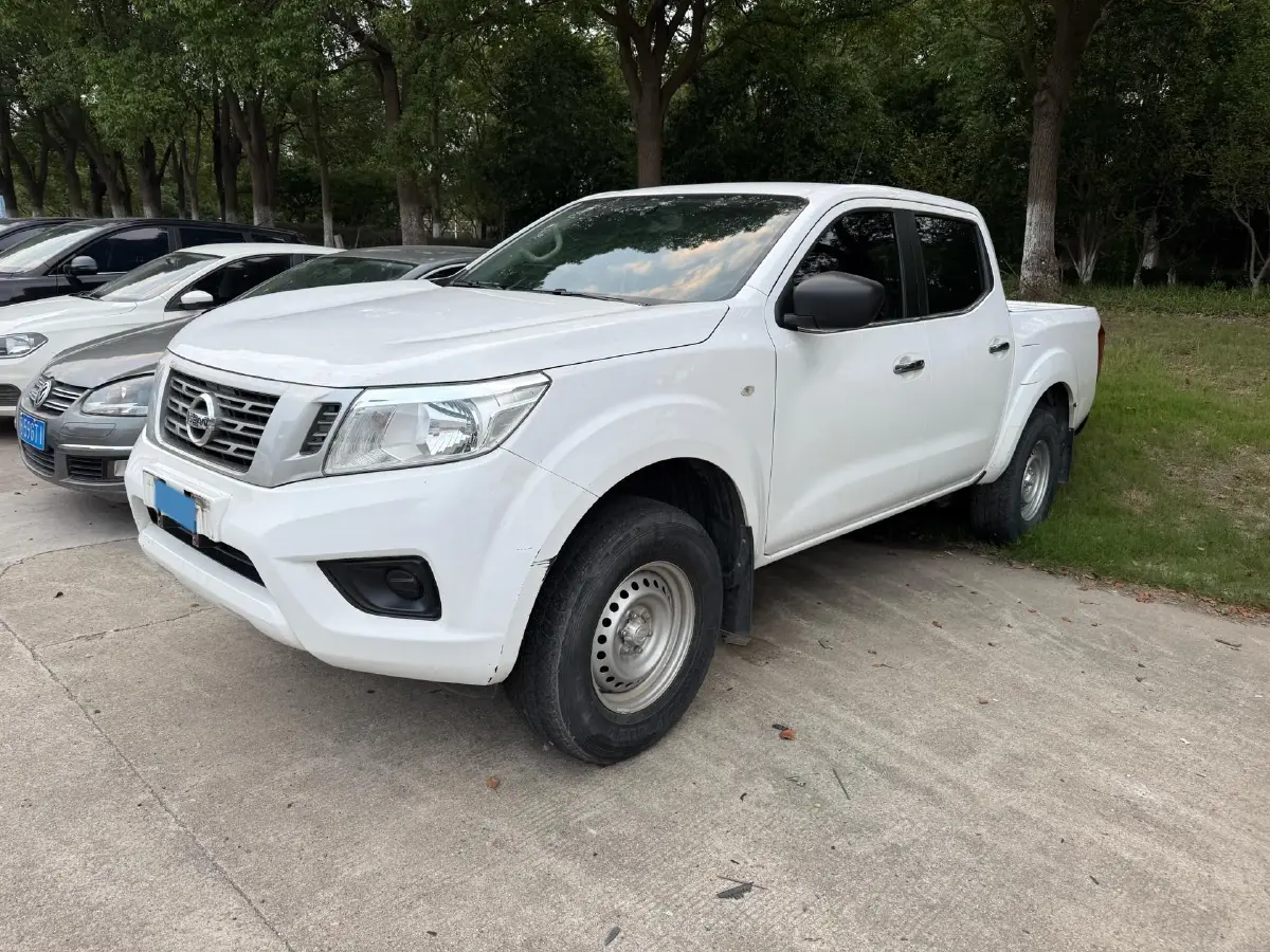 2019 Nissan Navara 2.5L 193HP L4 6MT