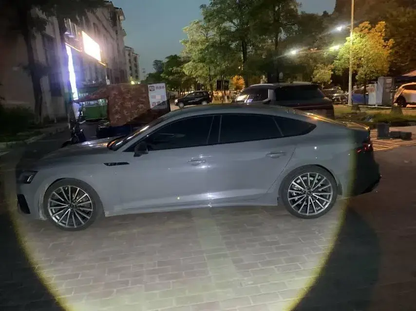 2021 AUDI A5 thumbnail 2