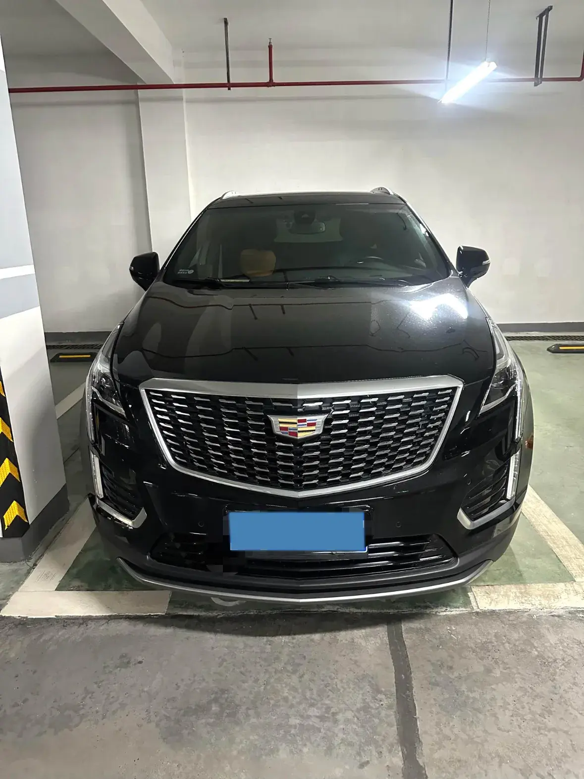 2022 CADILLAC XT5 thumbnail 2