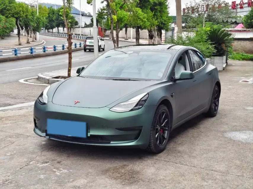 2022 TESLA MODEL view 1