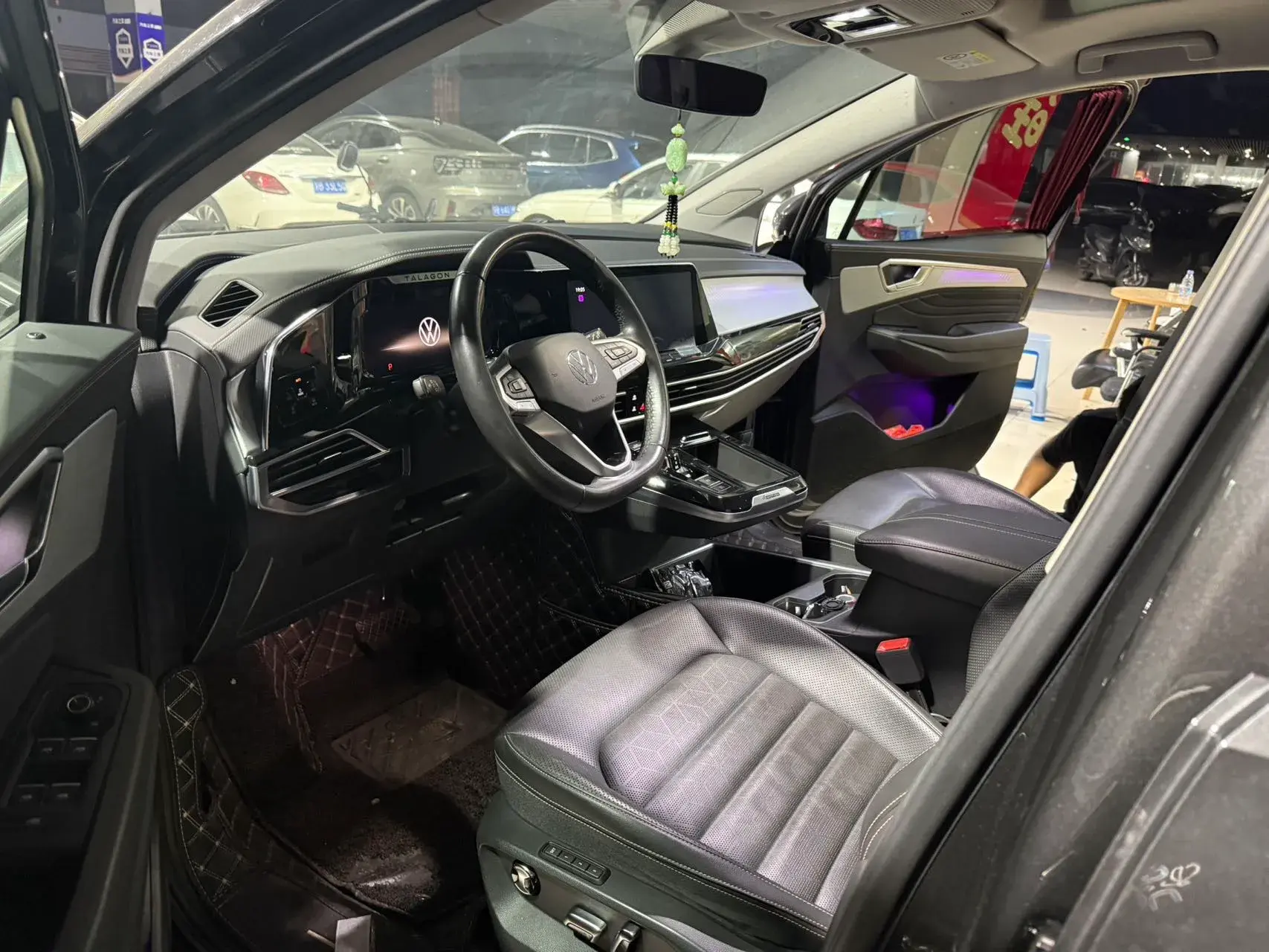 2022 VOLKSWAGEN TALAGON thumbnail 2