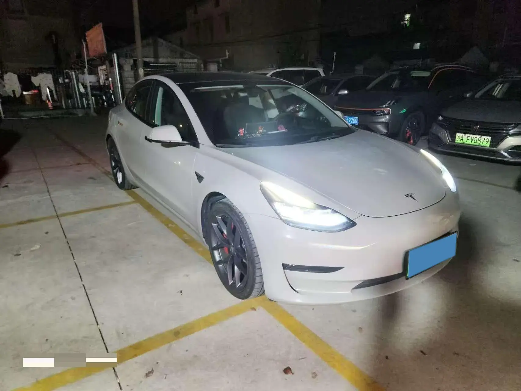 2022 TESLA MODEL thumbnail 3