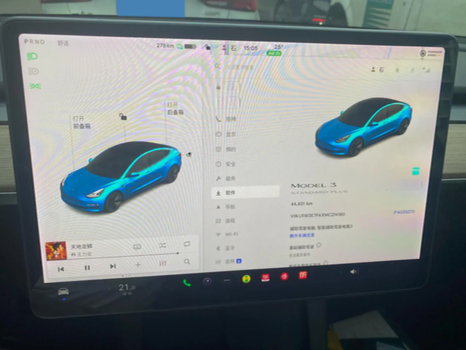 2021 TESLA MODEL thumbnail 3