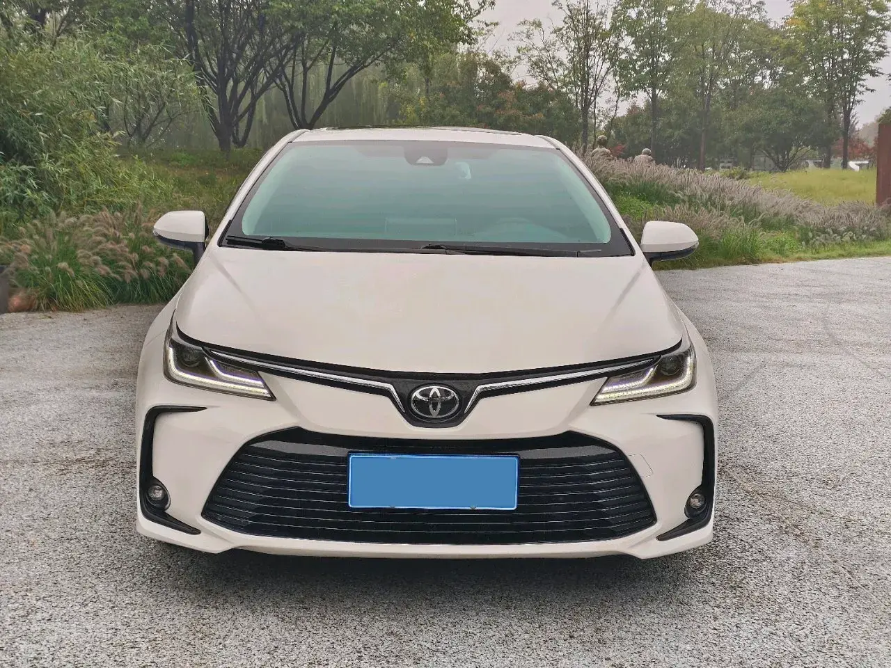 2021 TOYOTA COROLLA thumbnail 2