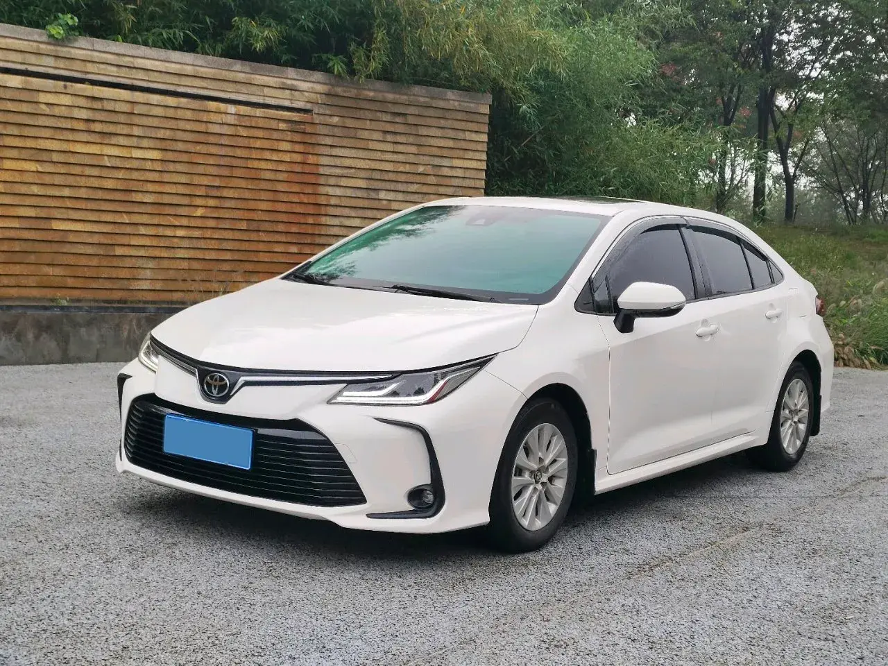 2021 TOYOTA COROLLA view 1