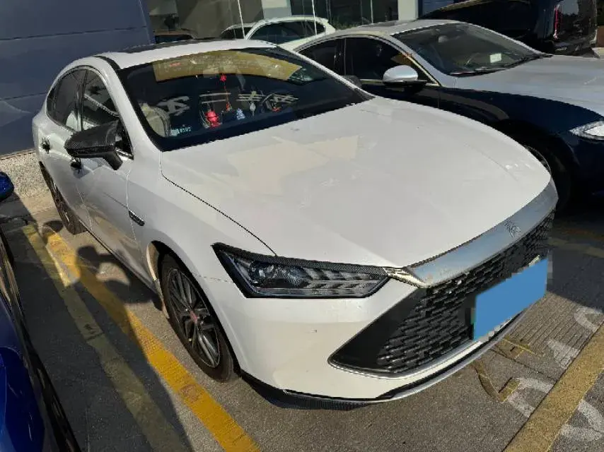 2021 BYD QIN thumbnail 2