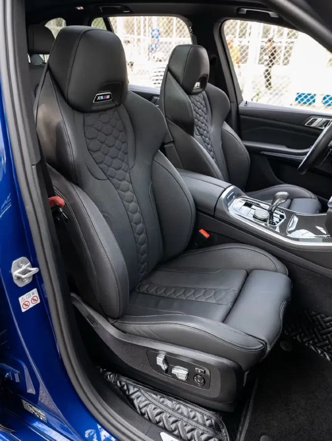 2022 BMW X5 M 4.4T 600HP V8 8AT,autocango,china used car exporter,china ev exporter,chinese used car exporter,chinese used ev exporter