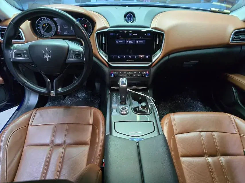 2022 MASERATI GHIBLI thumbnail 4