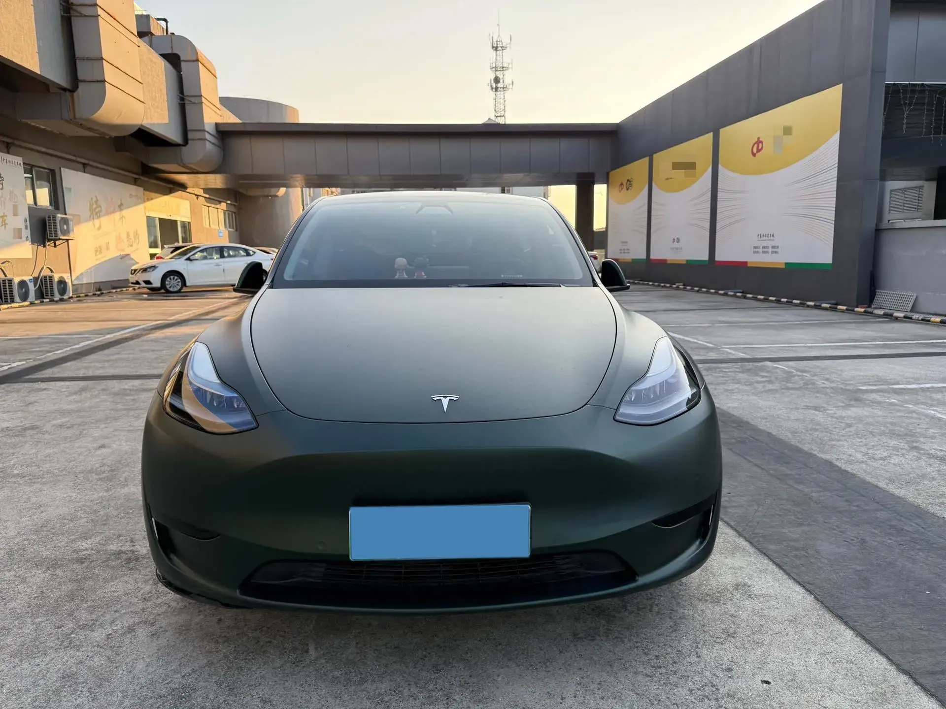 2022 TESLA MODEL thumbnail 2