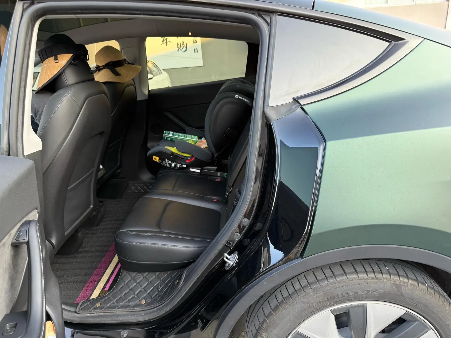 2022 TESLA MODEL thumbnail 4