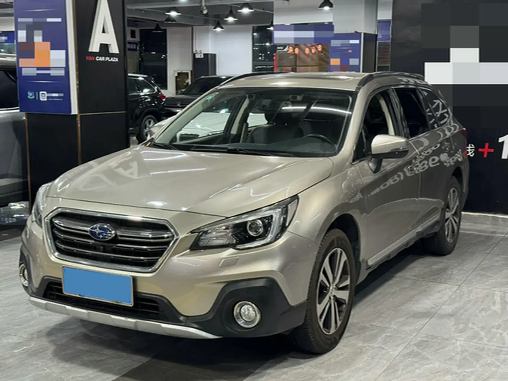 2019 SUBARU OUTBACK view 1