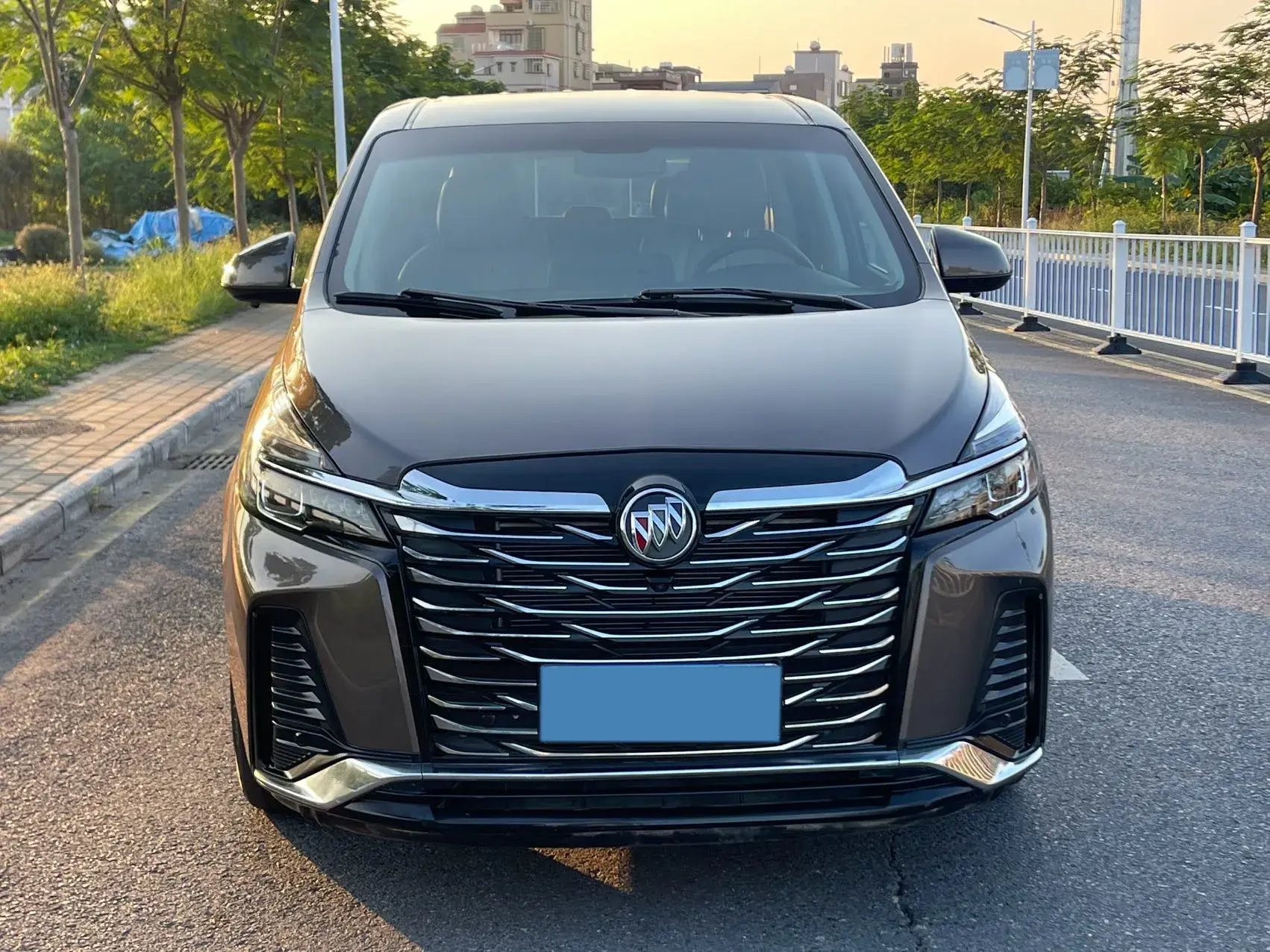 2023 BUICK GL8 thumbnail 2