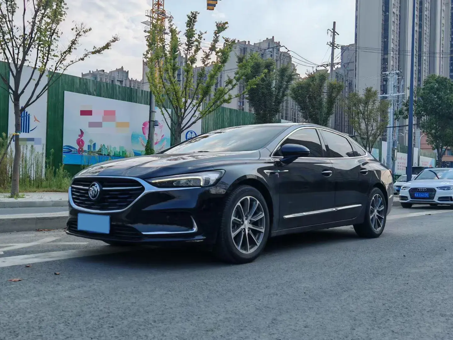 2021 BUICK LARCOSSE view 1