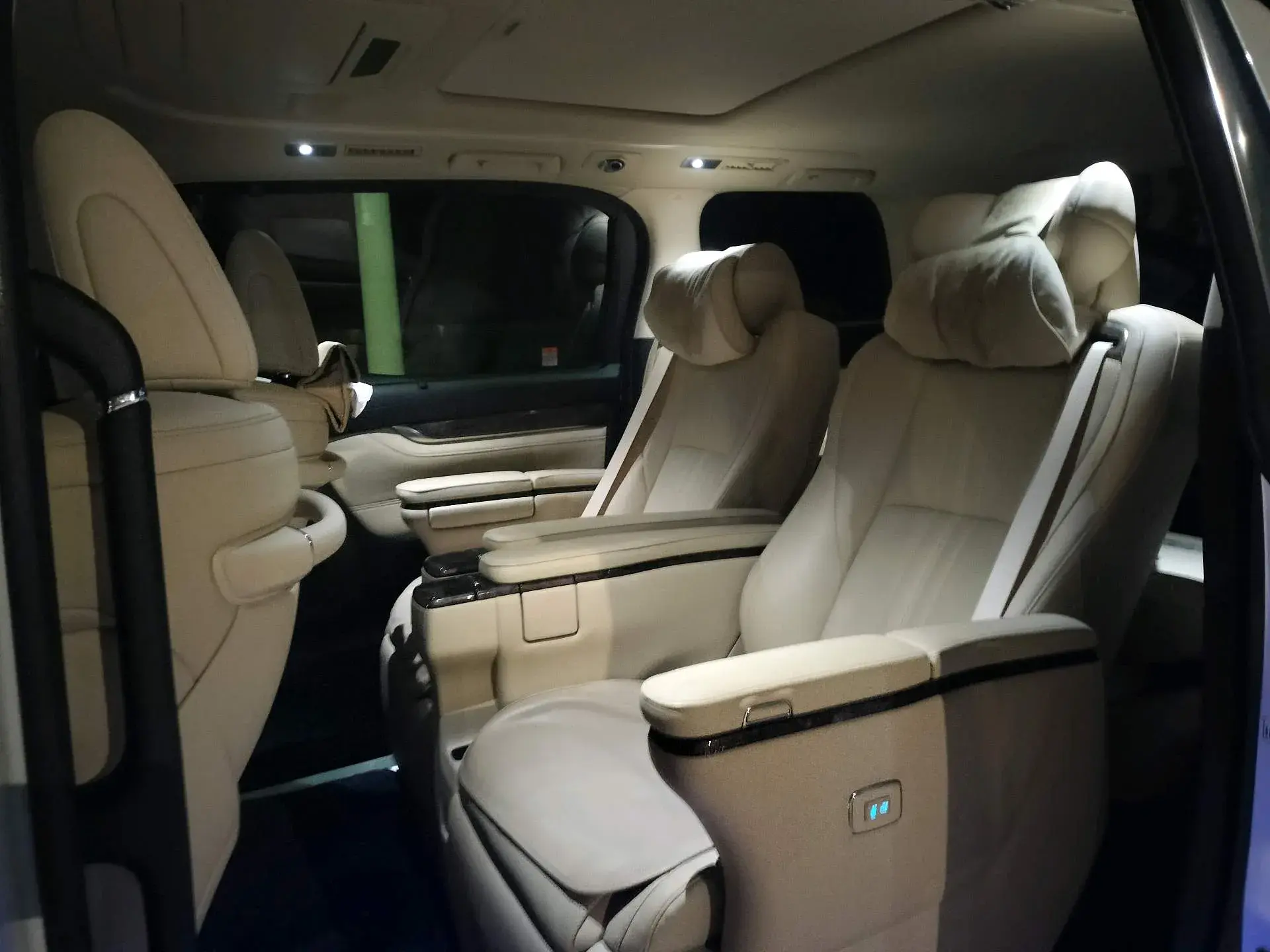 2021 TOYOTA VELLFIRE thumbnail 4