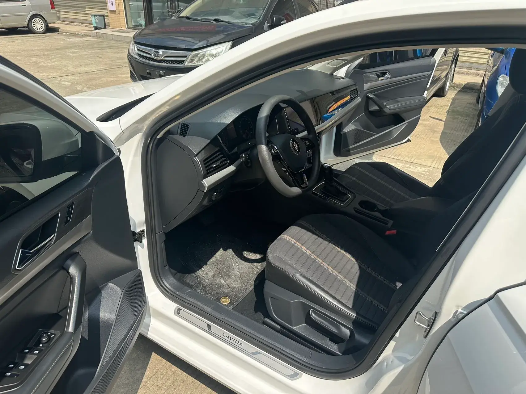 2017 CITROEN ELYSEE thumbnail 4