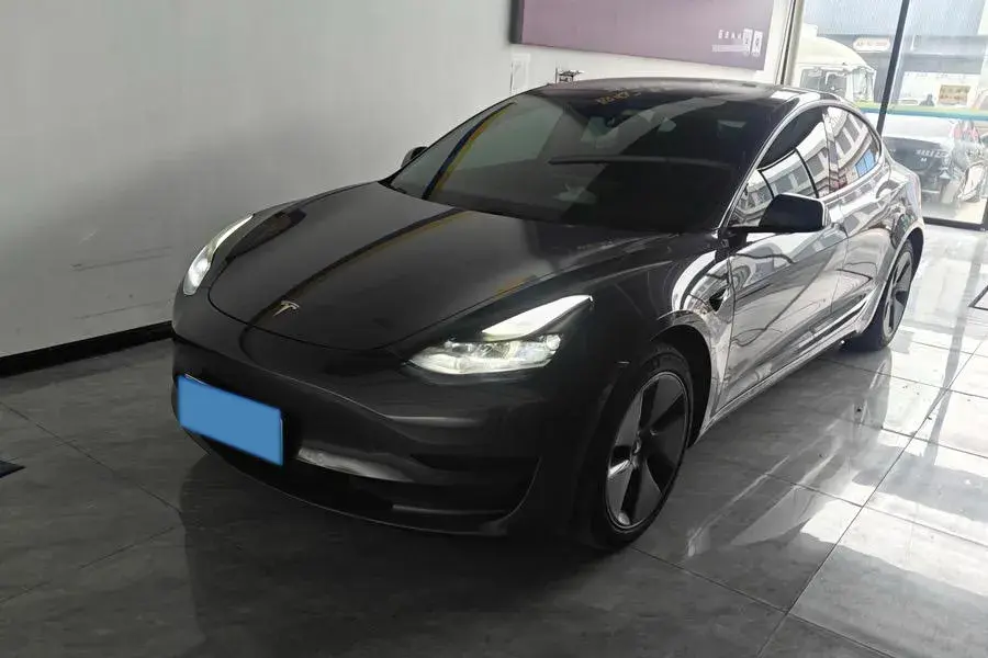 2021 TESLA MODEL view 1