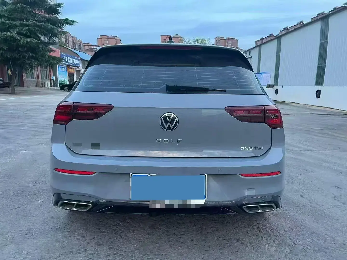 2021 VOLKSWAGEN GOLF thumbnail 4