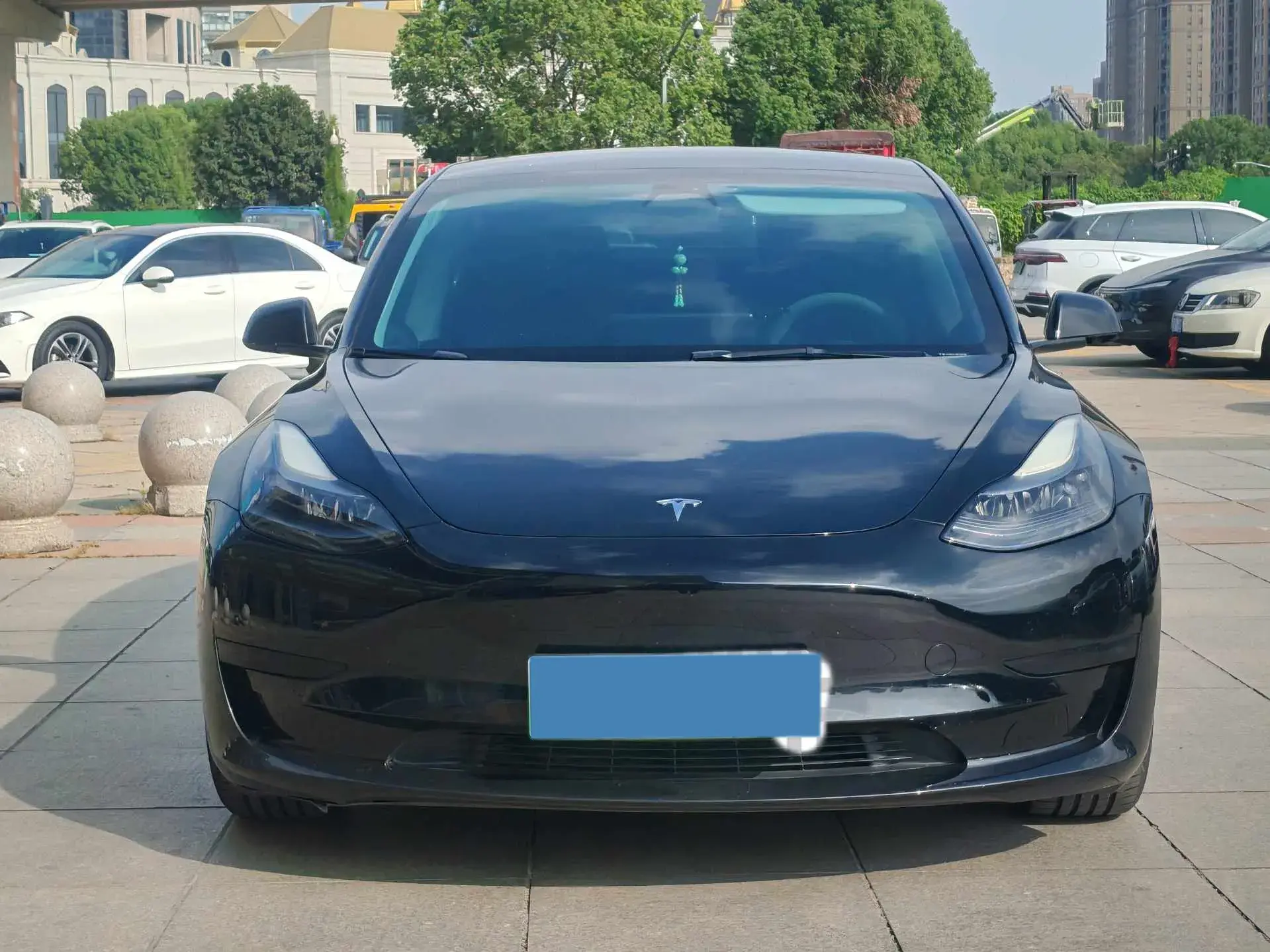 2021 TESLA MODEL thumbnail 2