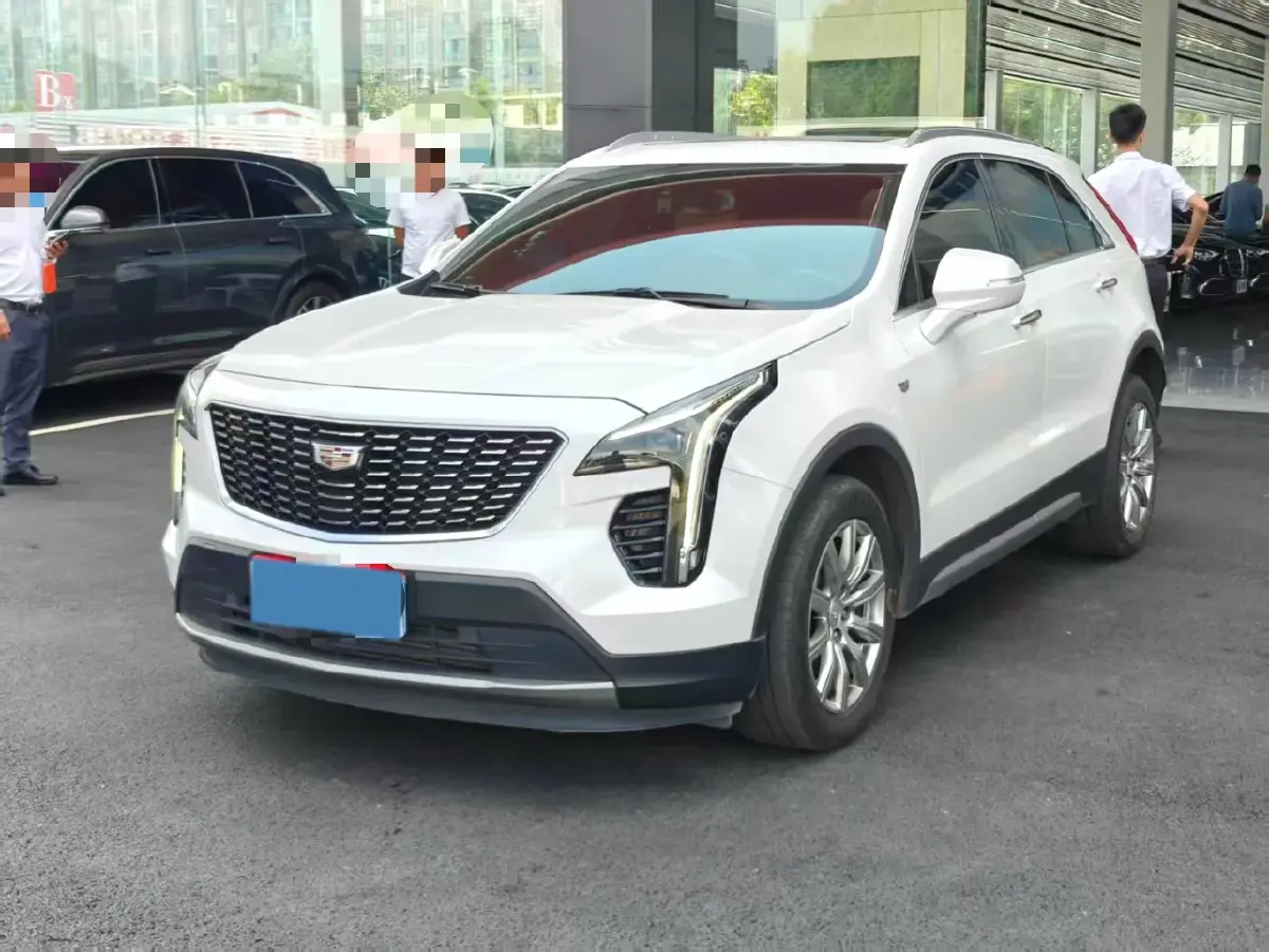 2022 Cadillac XT4 2.0T 237HP L4 9AT