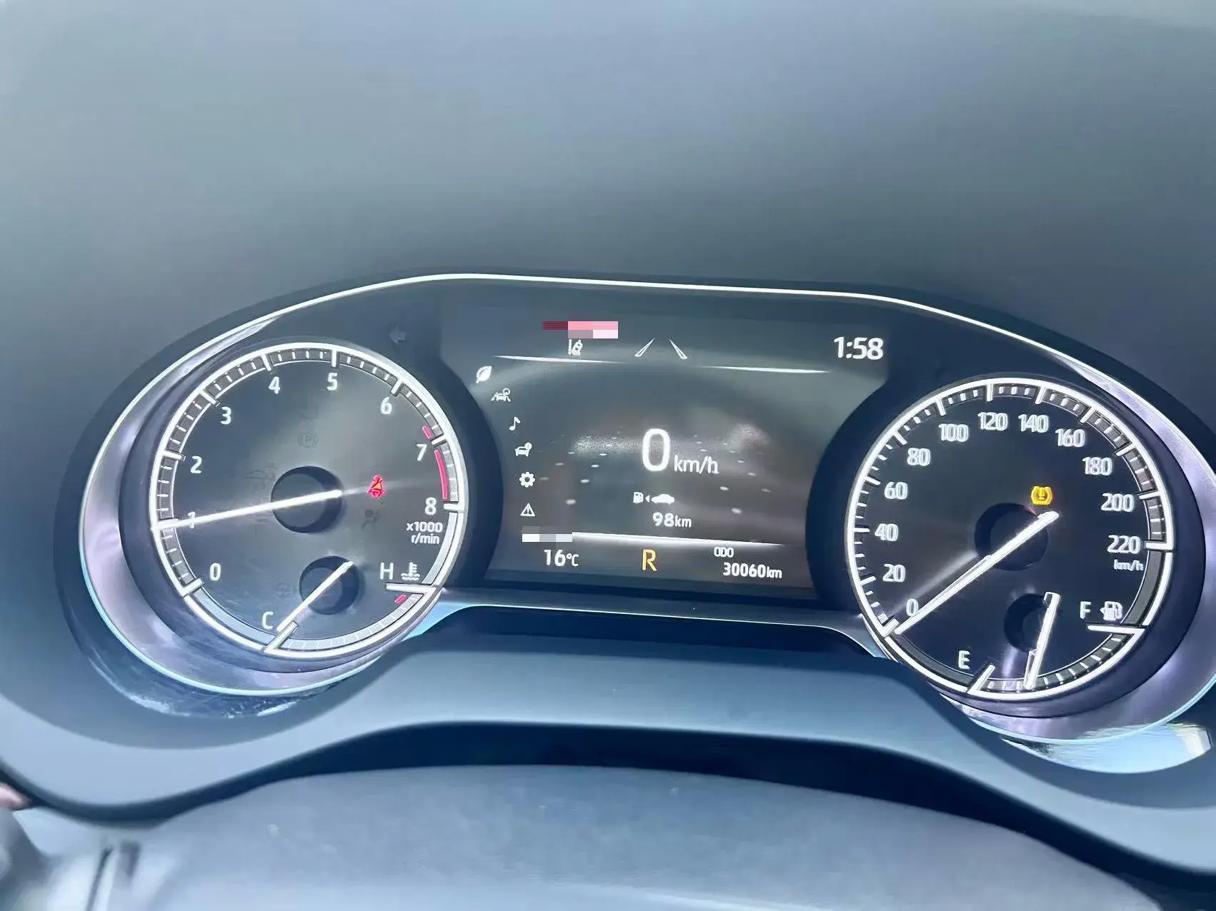 2022 TOYOTA HARRIER thumbnail 4