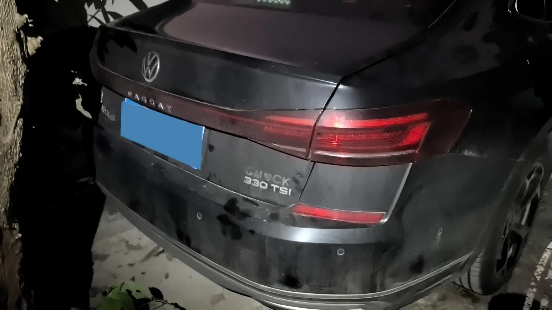 2023 VOLKSWAGEN PASSAT thumbnail 3