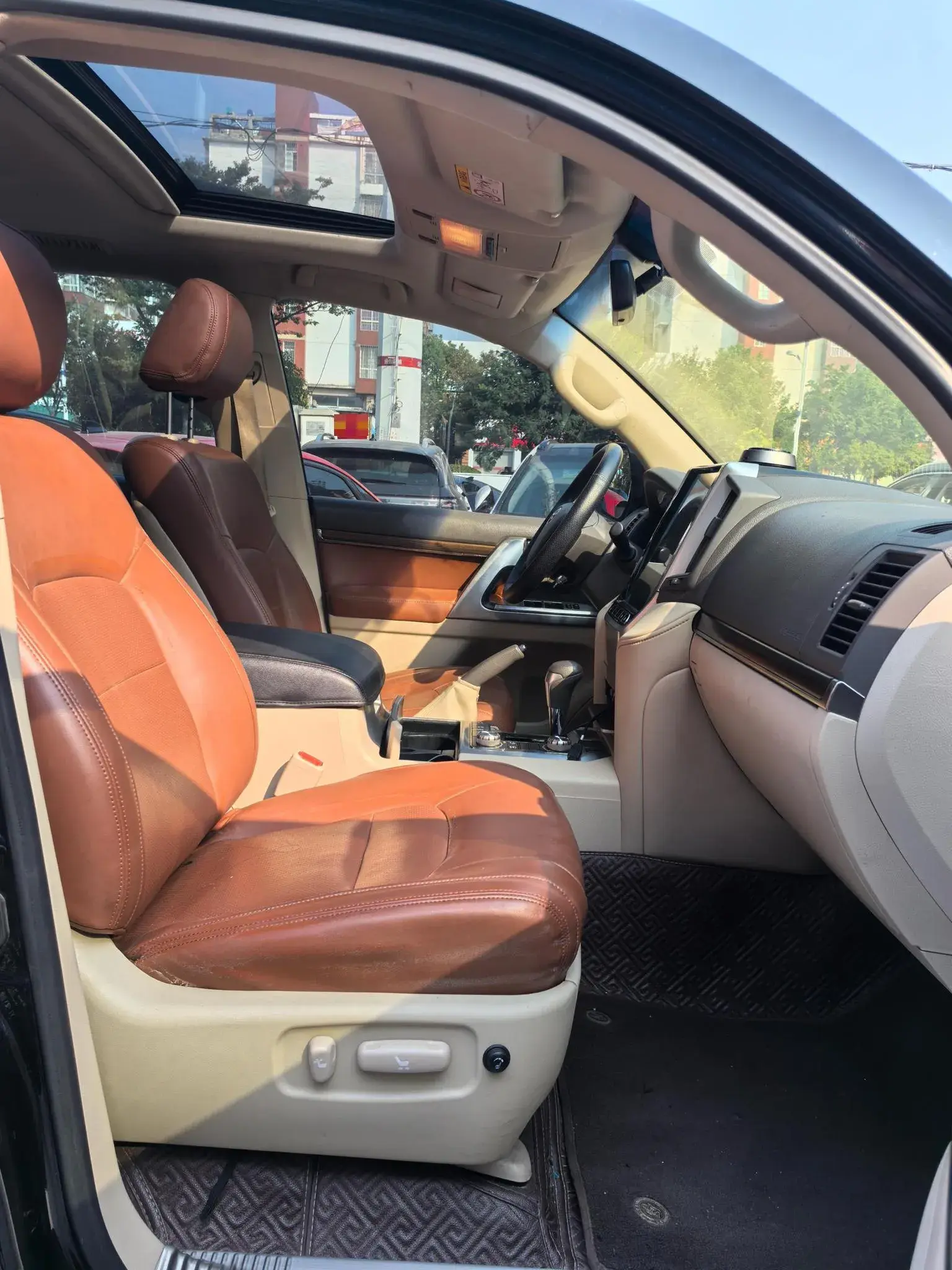 2019 CHEVROLET TRAX thumbnail 4