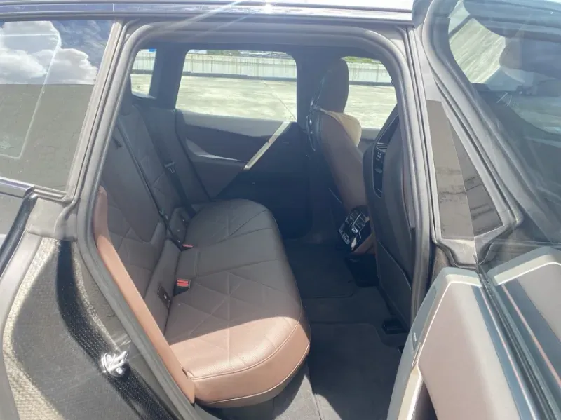 2022 BMW iX BEV 76.6KWH,autocango,china used car exporter,china ev exporter,chinese used car exporter,chinese used ev exporter