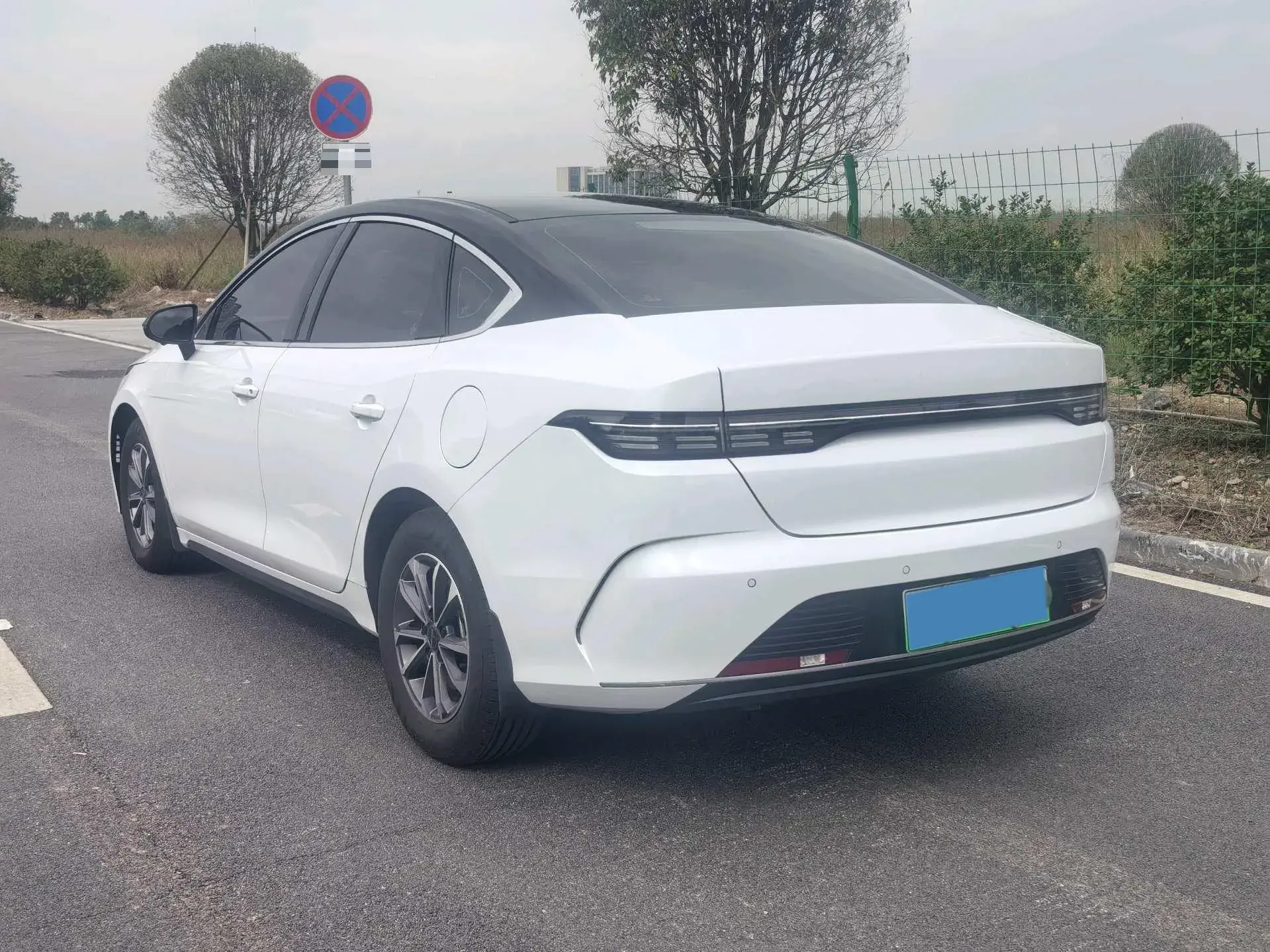 2024 BYD QIN thumbnail 4