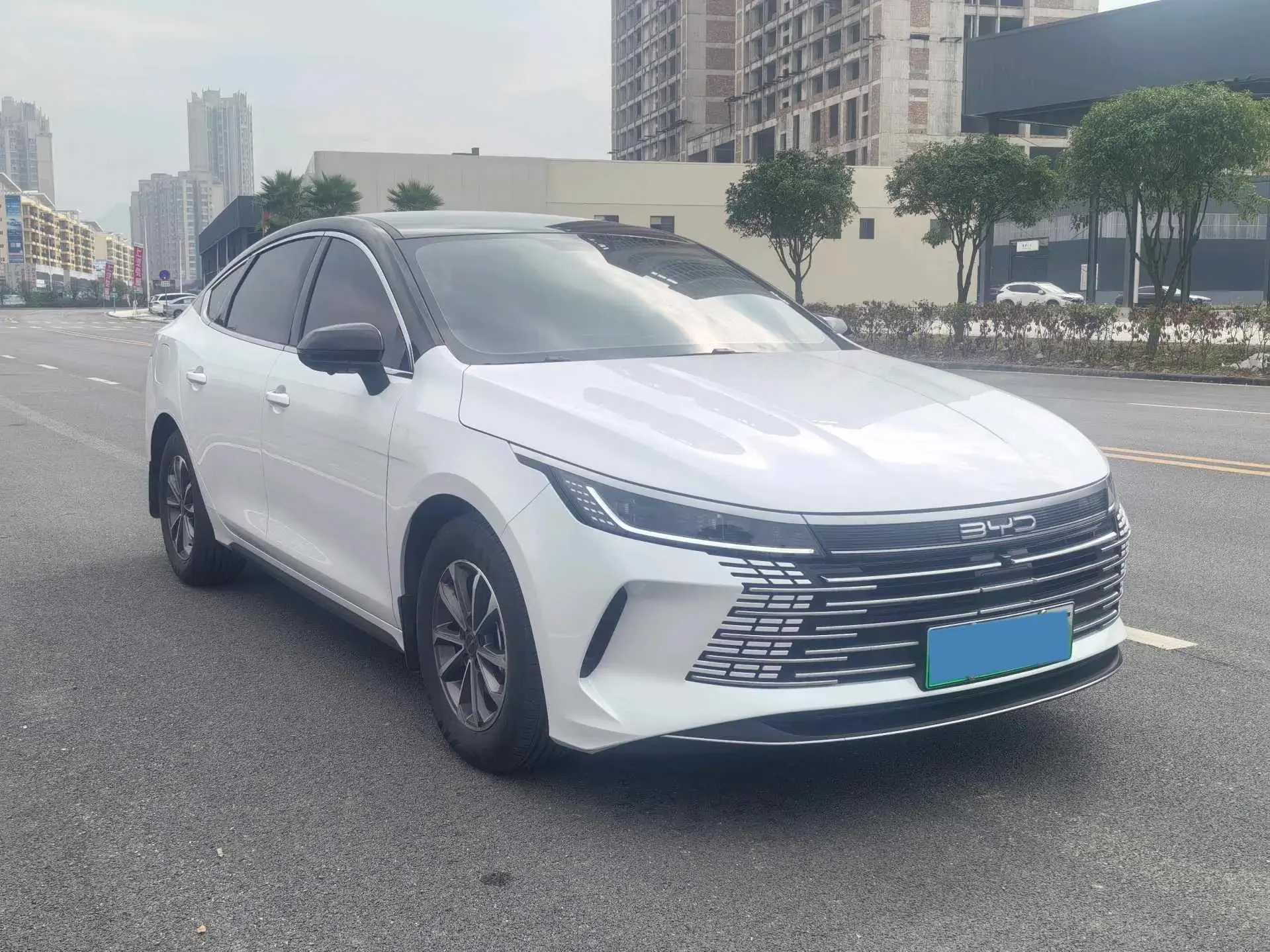 2024 BYD QIN thumbnail 3